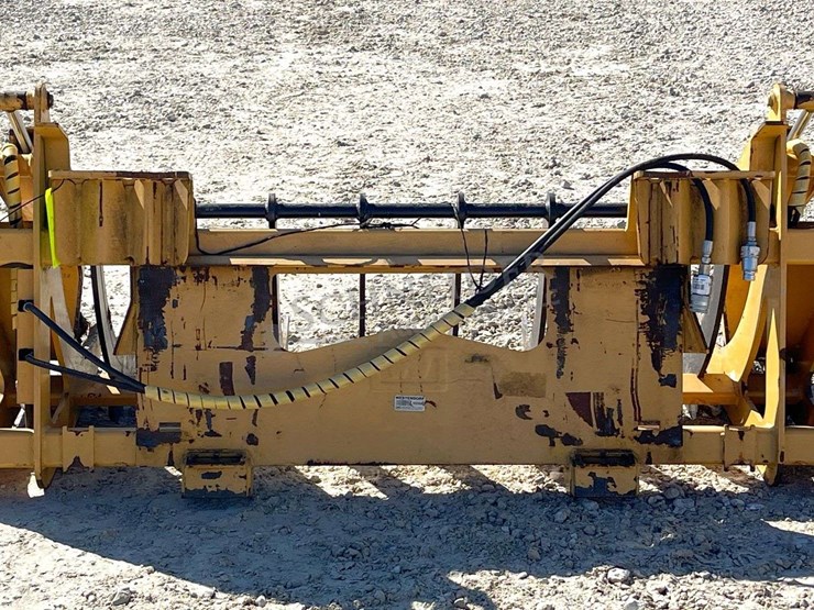 westendorf-brush-crusher-8000-skid-steer-brush-grapple,-from-the-estate-of-dr.-ken-buchmann-image-7