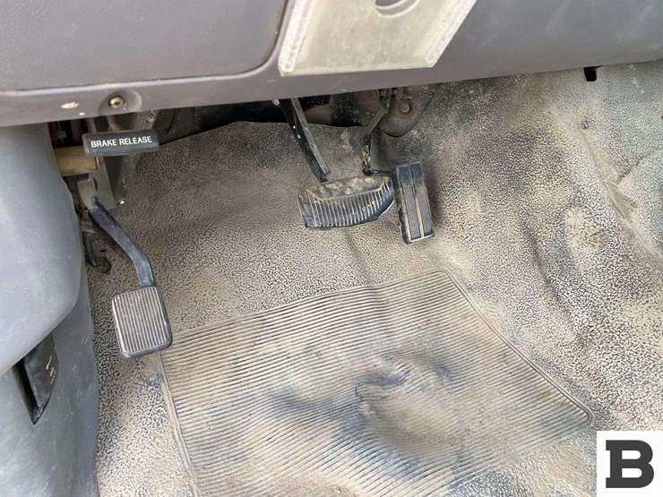 1996-ford-f450-image-36