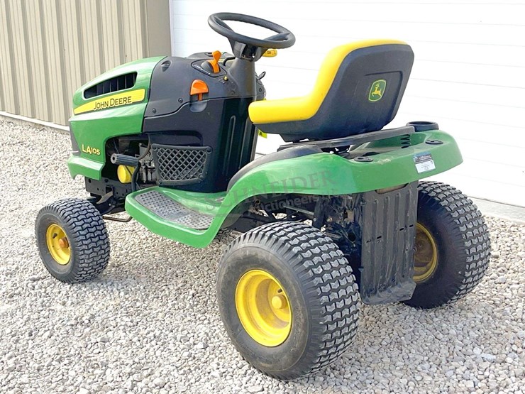 john-deere-la105-image-6