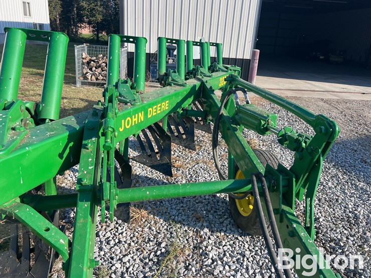 john-deere-5-image-19