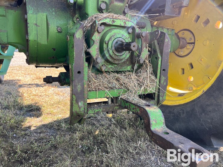 1984-john-deere-2950-image-11