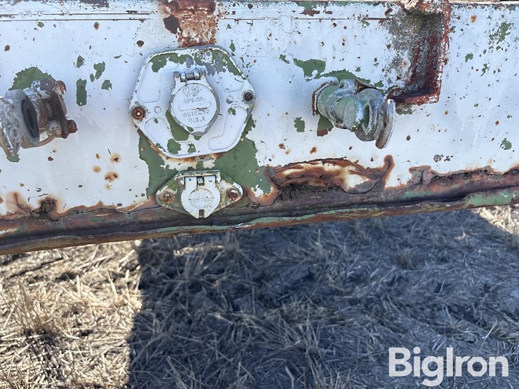 1970-fruehauf-trailer-image-15