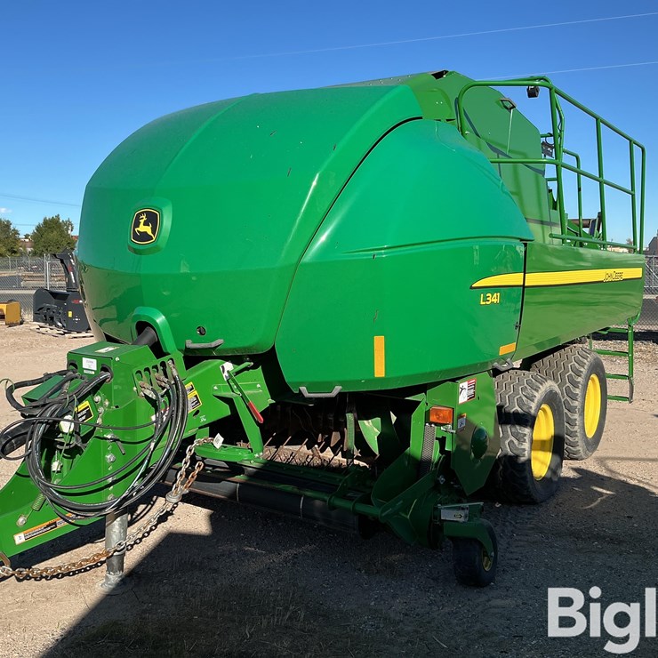 2021 JOHN DEERE L341