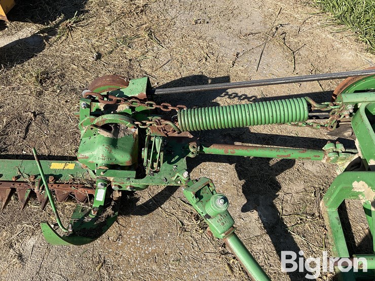 john-deere-350-image-9