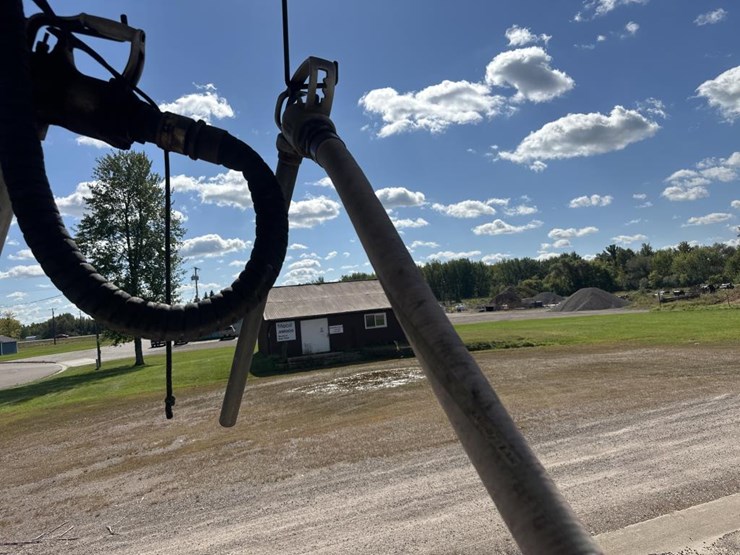 #3125-•-fuel-pump/meter/nozzle-assembly-image-3