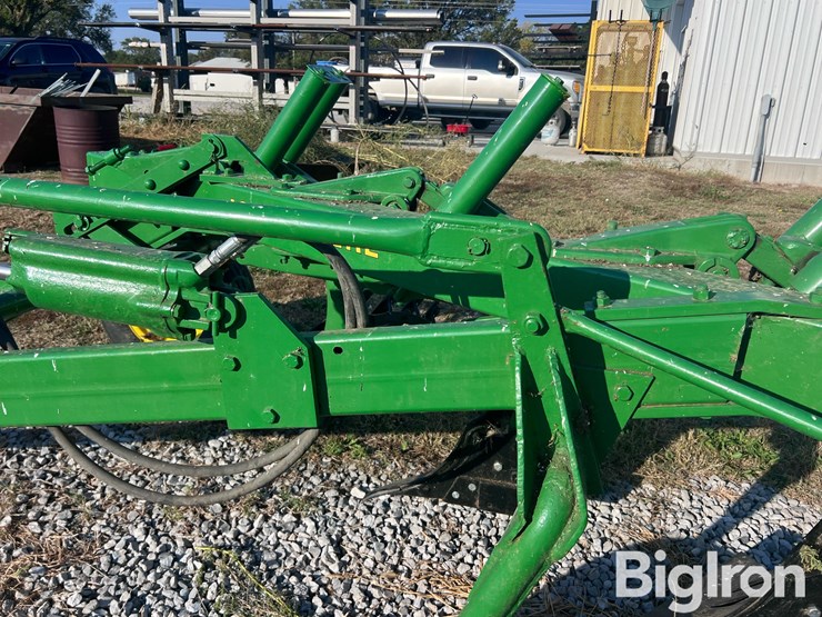 john-deere-5-image-14