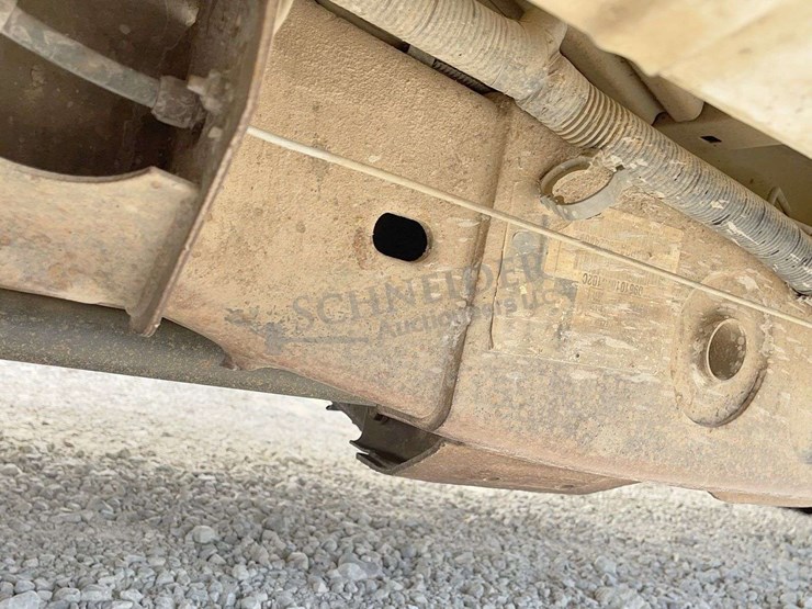 2012-chevrolet-3500-image-54