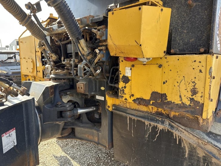 2008-komatsu-hm400-2-image-48