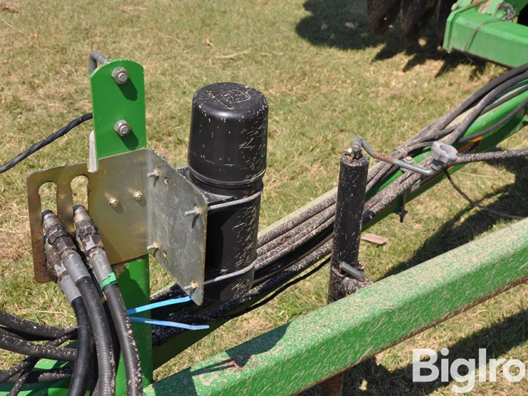 john-deere-637-image-12