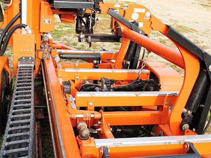 #115-•-2022-wood-mizer-lt50wide-super-hydraulic-portable-bandmill-image-5