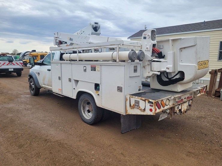 2011-ram-4500-slt-image-8