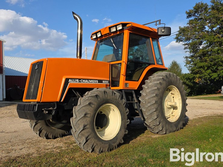 1984-allis-chalmers-8050-image-1