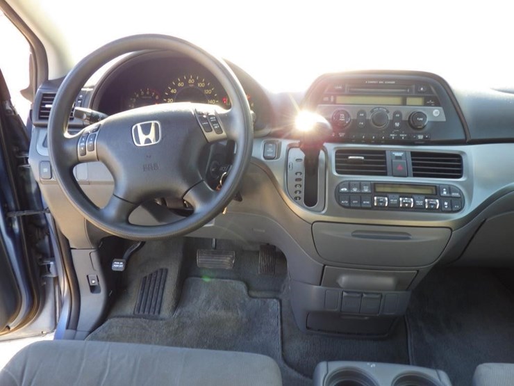 2007-honda-odyssey-image-9