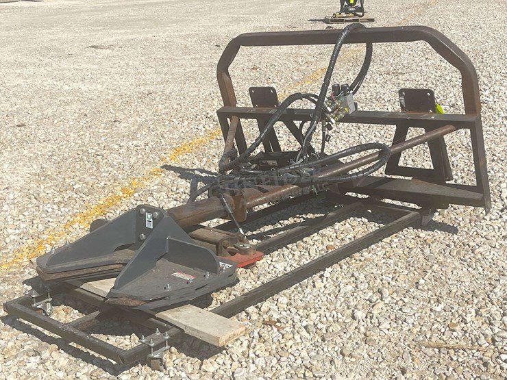 skid-steer-hydraulic-rotating-high-reach-tree-shear,-from-the-estate-of-dr.-ken-buchmann-image-3