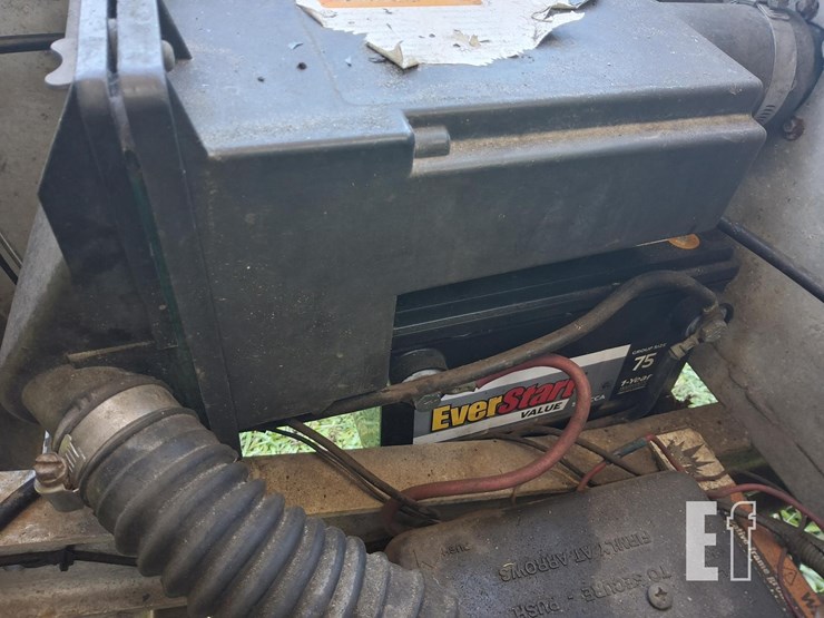 1995-club-car-carryall-1-image-12