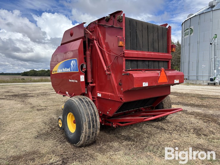 2012-new-holland-br7090-image-7