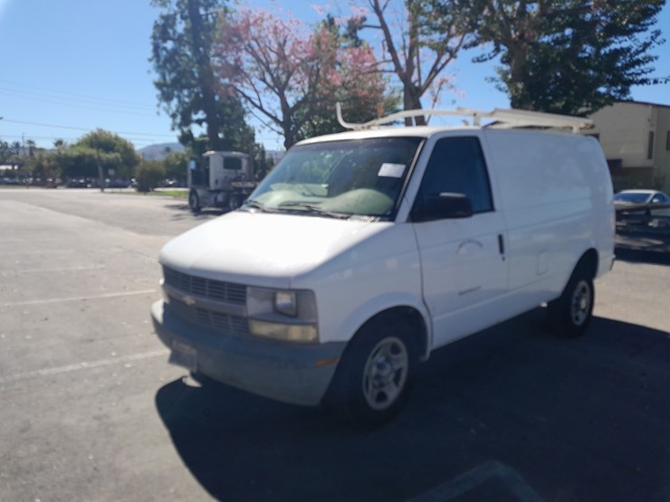 chevrolet-astro-image-2