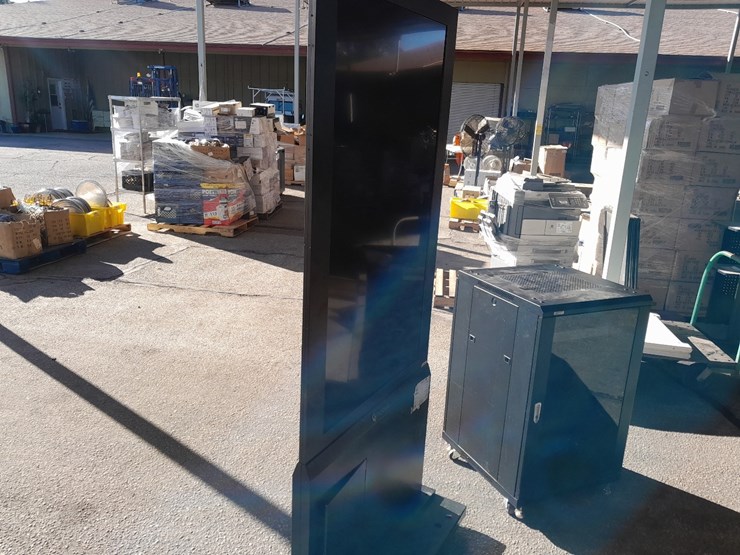lot#--ag-nevovo-display-screen-&-omnimount-design-cabinet-image-3