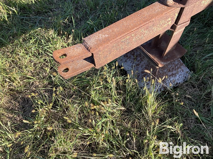 john-deere-h-image-9