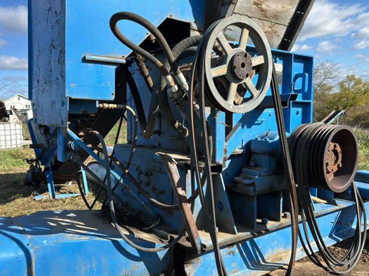 #122-•-jeffrey-hammer-hog-grinder-set-up-image-6