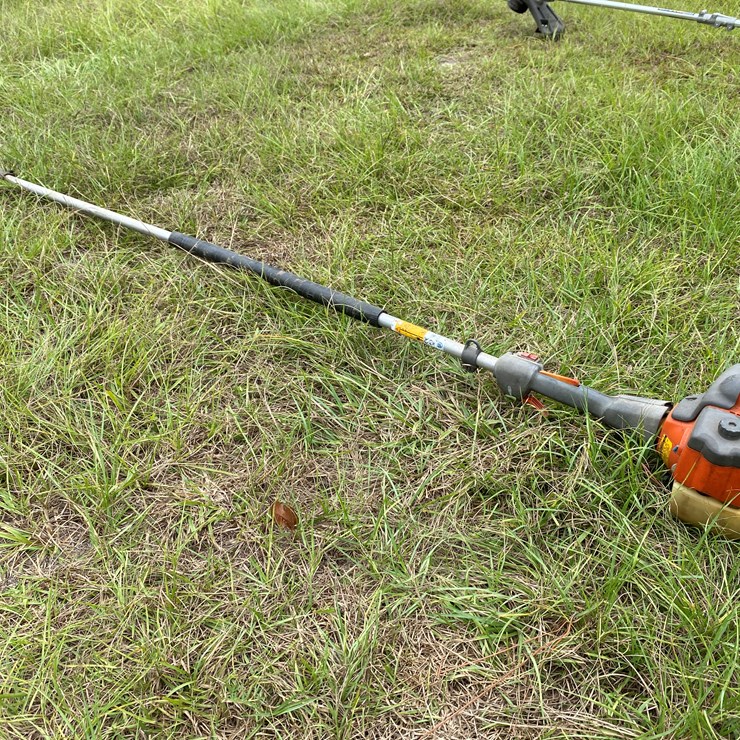 #80 • #156 • Husqvarna 326P4 pole saw