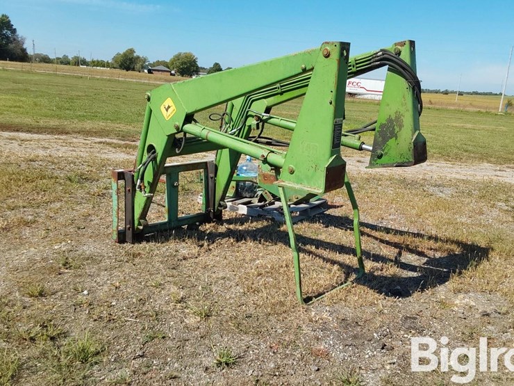 john-deere-148-image-7