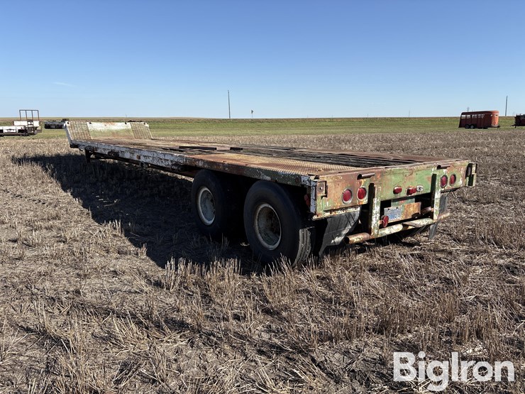 1970-fruehauf-trailer-image-7
