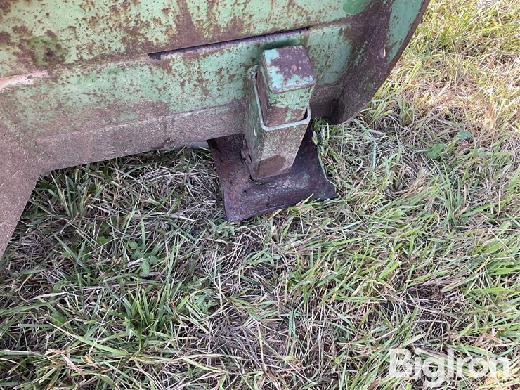 john-deere-524-image-11