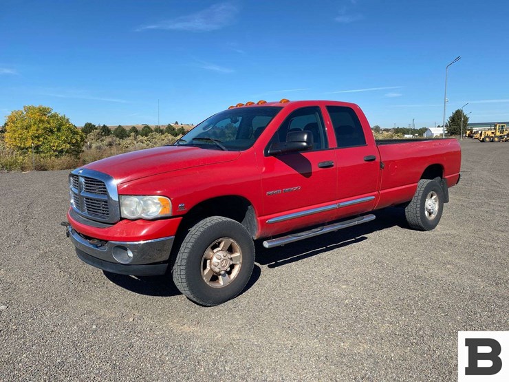 2004-dodge-ram-3500-image-3