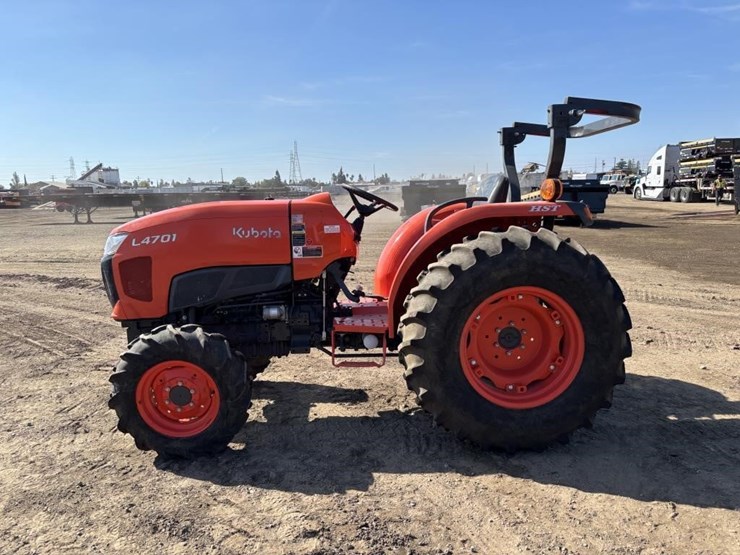 2021-kubota-l4701d-image-6