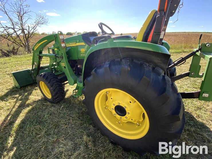 2004-john-deere-4320-image-16