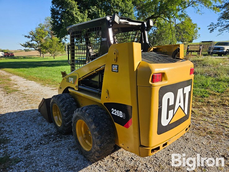 2007-caterpillar-226b3-image-7