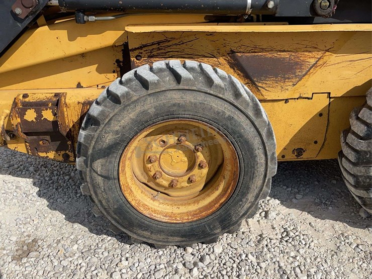 new-holland-lx665-turbo-image-18