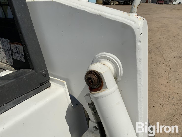 1992-bobcat-943-image-14