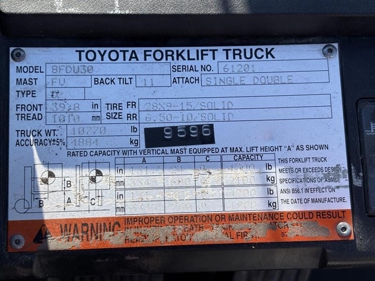 2015-toyota-8fdu30-image-37