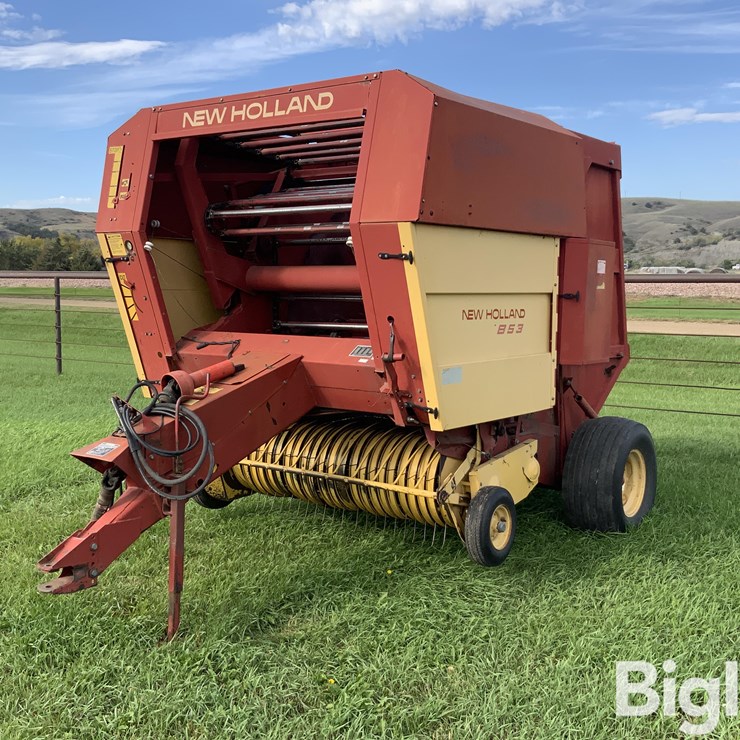 1987 NEW HOLLAND 853