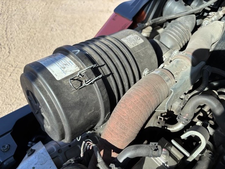 2018-toyota-8fdu30-image-31