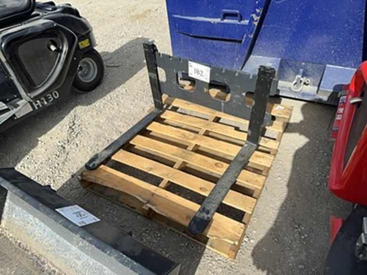 lot#--hercules-h130-mini-wheel-loader-with-fork-and-bucket-attachment-image-7