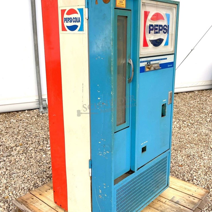 Vintage Vendolator Pepsi vending machine