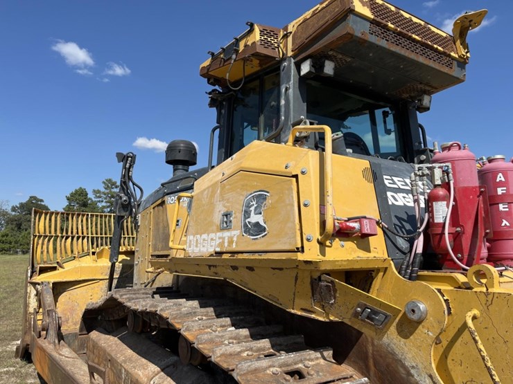 john-deere-1050-image-26