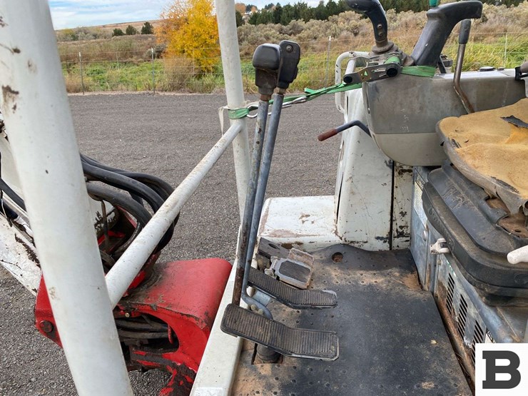 takeuchi-tb135-image-48