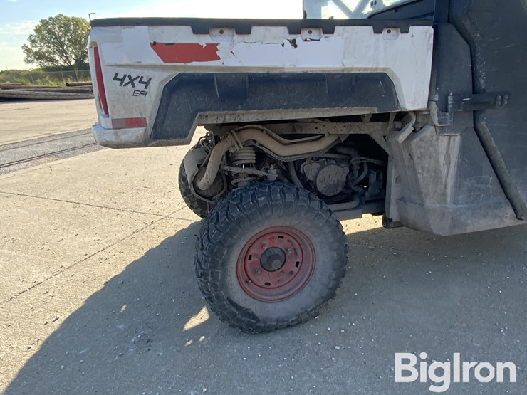 2021-bobcat-uv34-image-17