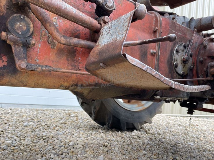 ferguson-to20-image-28