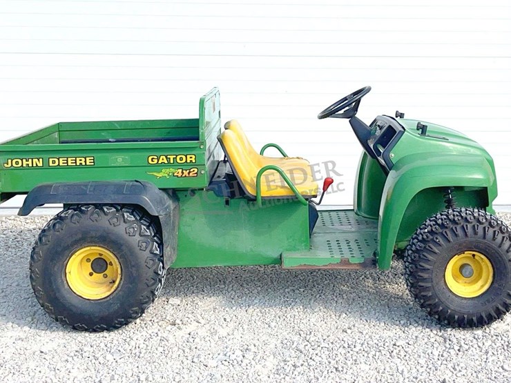 john-deere-gator-image-3