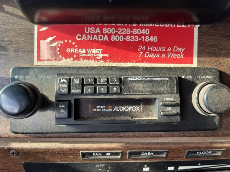 #5001-•-1988-freightliner-mb80-tandem-axle-dump-truck-image-57