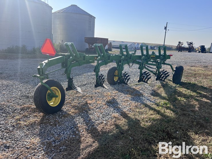 john-deere-5-image-5