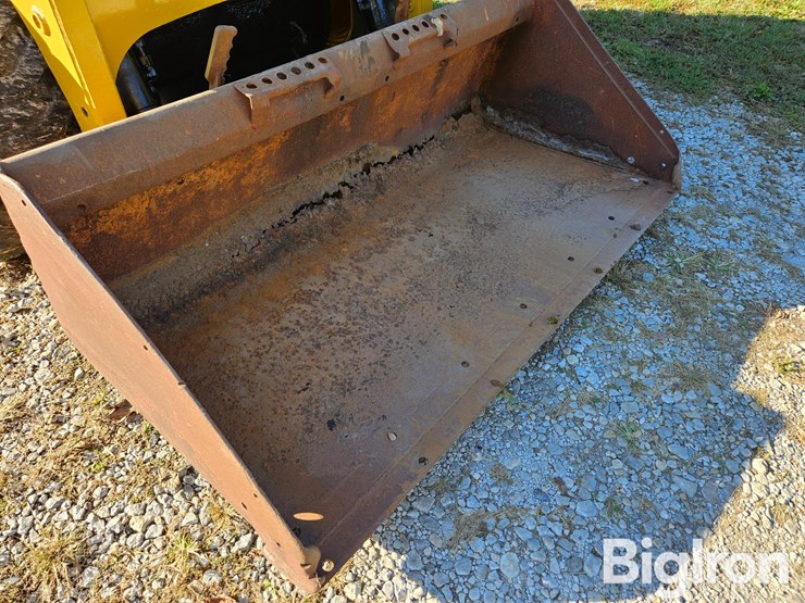 2007-caterpillar-226b3-image-15