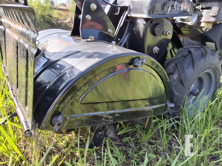 craftsman-rototiller-18in-wide-image-5