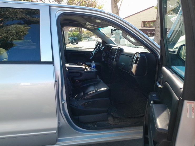 2018-chevrolet-silverado-image-6