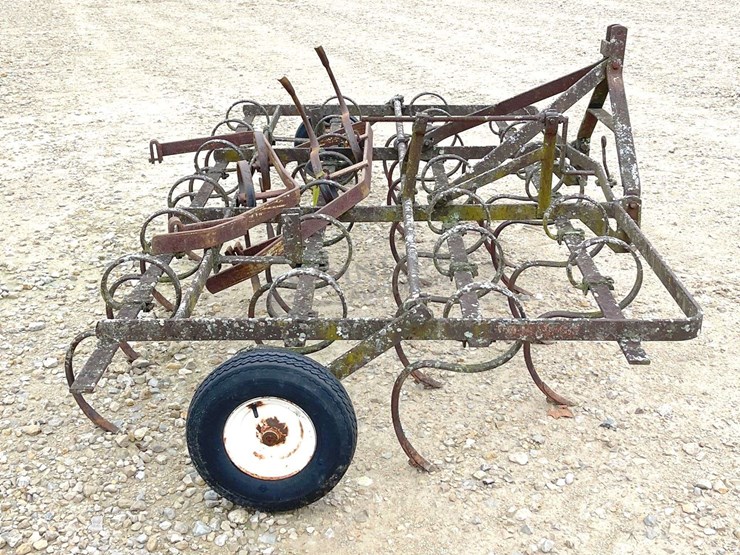 9'-3-point-spring-tooth-cultivator-image-3